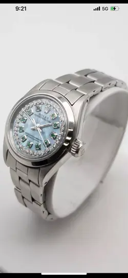 EMERALDS DIAMOND. WATCH