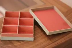 STORAGE BOX