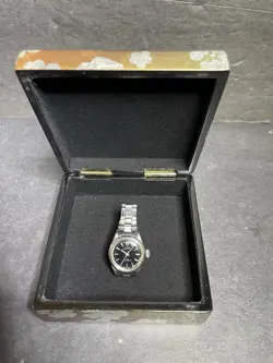 80'S TUDOR