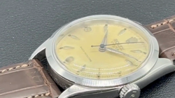 GUILLOCHE DIAL