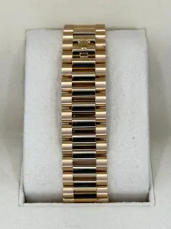 228238 PRESIDENTIAL WHITE