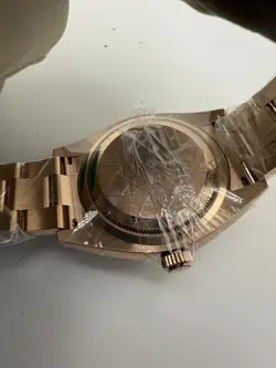 WITH PINK BEZEL
