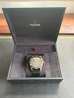 TUDOR  BLACK BAY BRONZE 43MM  79250B  BRASS ROLEX