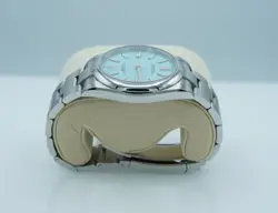 TURQUOISE BLUE DIAL