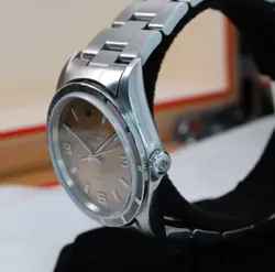SALMON DIAL WATCH