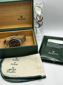 Rolex Submariner Date 16610 Y Serial 40mm Black – 2003 – Full Set