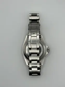 Rolex Submariner Date 16610 Y Serial 40mm Black – 2003 – Full Set