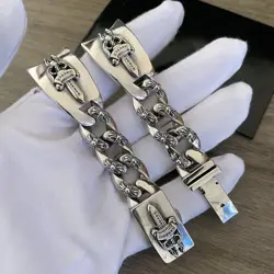 DAGGER APPLE WATCH