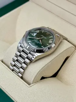 DAY-DATE 40MM 228239