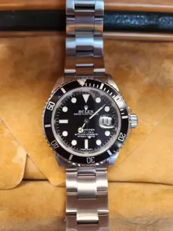 2005 ROLEX SUBMARINER DATE 16610 BLACK DIAL STAINLESS STEEL OYSTER 40MM