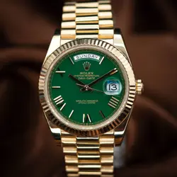 ROLEX DAY-DATE 40MM PRESIDENT 18KT YELLOW GOLD GREEN LACQUER ROMAN 228238