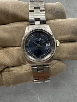 ROLEX OYSTER PERPETUAL DATE LADY BLUE DIAL REF. 6919 26MM