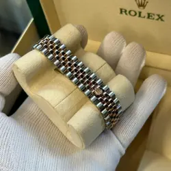 31 18K ROSE