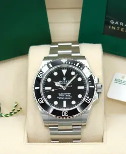 ROLEX SUBMARINER NO DATE 124060 BLACK BEZEL 2025 COMPLETE SET BRAND NEW UNWORN