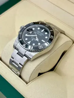 2016 ROLEX SUBMARINER