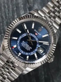 40923: ROLEX SKY-DWELLER