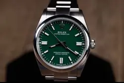 ROLEX OYSTER PERPETUAL 126000 GREEN SILVER OYSTER BRACELET 2023 COMPLETE