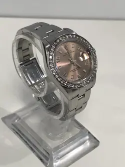 W/DIAMOND BEZEL