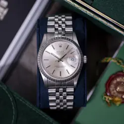 ORIGINAL 1985 ROLEX DATEJUST 16030 JUBILEE BRACELET WITH ENGINE-TURNED BEZEL