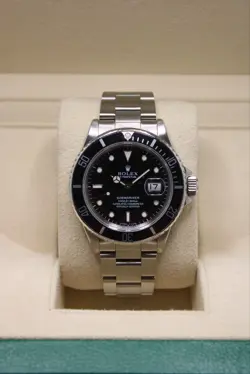 ROLEX SUBMARINER DATE 16800 WITH BOX + 2025 RSC CARD