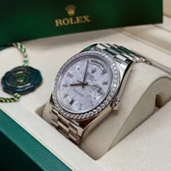 Rolex Day-Date 40 NEW 2025 Meteorite Baguette Diamond White Gold President