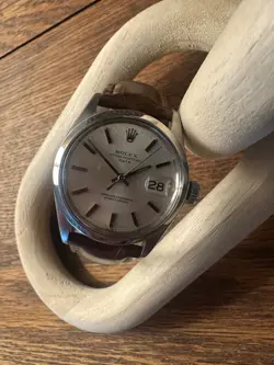 ROLEX OYSTER PERPETUAL DATE 1500 SILVER DIAL 34MM AUTOMATIC MEN'S WATCH