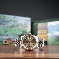VERY TIGHT BRACELET