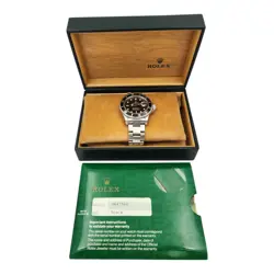 WATCH W/BLACK DIAL