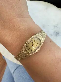 6IN. WATCH