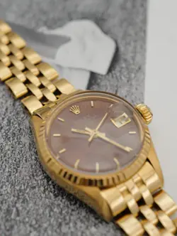 GOLD 18