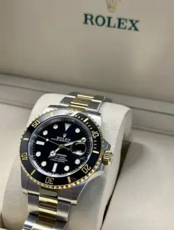 ROLEX SUBMARINER MEN'S WATCH BLACK N GOLD 40MM