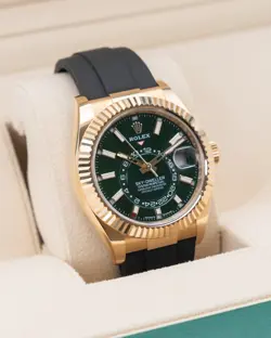 UNWORN Rolex Sky Dweller 42mm 336238-0004 New Green Release Yellow Gold 2025