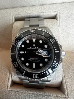 DWELLER STAINLESS