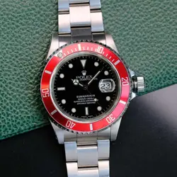 DIAL W/ RED