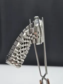 JUBILEE BAND DIAMOND