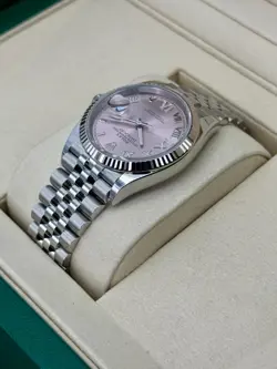JUBILEE PINK DIAL