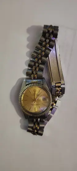 WOMANS ROLEX CIRCA