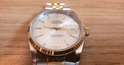 DATEJUST 16233 SERIAL