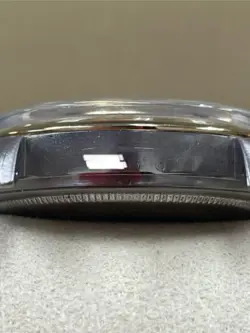 WATCH W/ WHITE