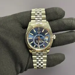 WATCH 336934