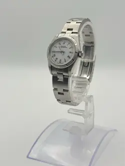 • WHITE ROMAN