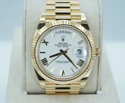 ROLEX 228238 DAY DATE 40 YELLOW GOLD WHITE DIAL 2022 WARRANTY FULL SET