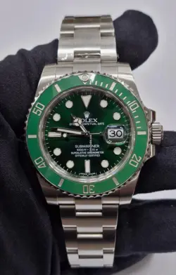 ROLEX SUBMARINER DATE HULK 116610LV FULL SET 2013, DISCONTINUED MODEL. B13730