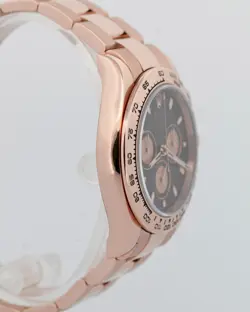 GOLD CHRONOGRAPH WATCH
