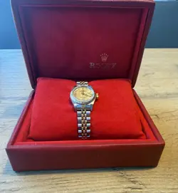 ROLEX 79173 2BR LADY-DATEJUST 26MM YELLOW SHELL DIAL WITH 2P DIAMOND MARKERS.
