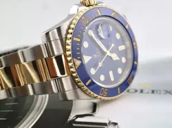 Nice Condition - 18k Bluesy - Rolex Submariner 116613LB - Fully Linked