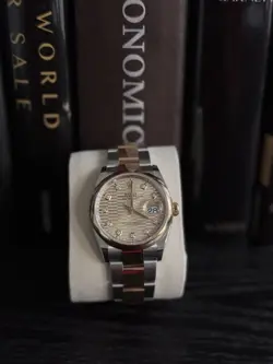 ROLEX DATEJUST 36MM CHAMPAGNE MOTIF DIAMOND DIAL SMOOTH BEZEL NEW, FULL SET