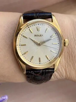 HONEY DIAL SWISS