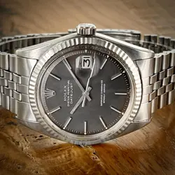 1971 S/STEEL ROLEX DATEJUST REF 1601, WHITE GOLD BEZEL, “ALBINO” GRAY DIAL