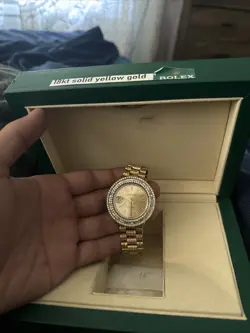 WITH DIAMOND BEZEL